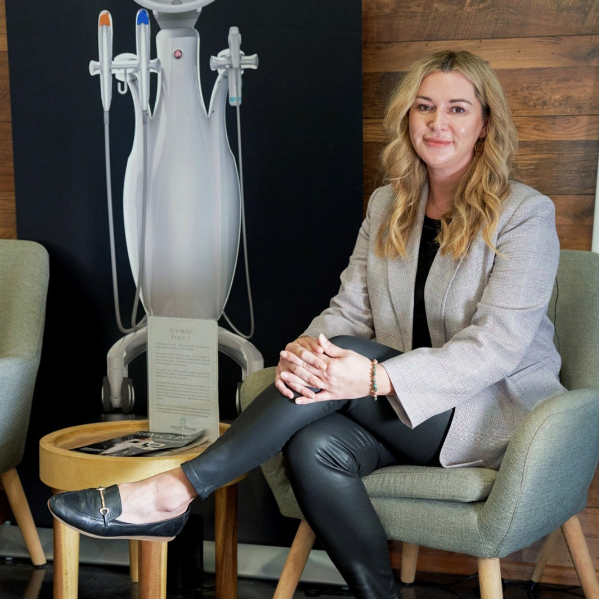 chloe regan founder of crave skin premium cosmeceutical skincare brand and chloe regan cosmetic clinic both based on the Sunshine coast qld